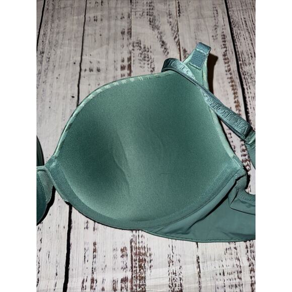 Victoria’s Secret T-Shirt Push Up Bra Full Coverage Green Size 36D - Picture 4 of 4